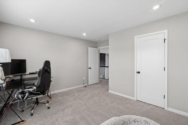 6051 Lavender Fields, Grove City, OH 43123