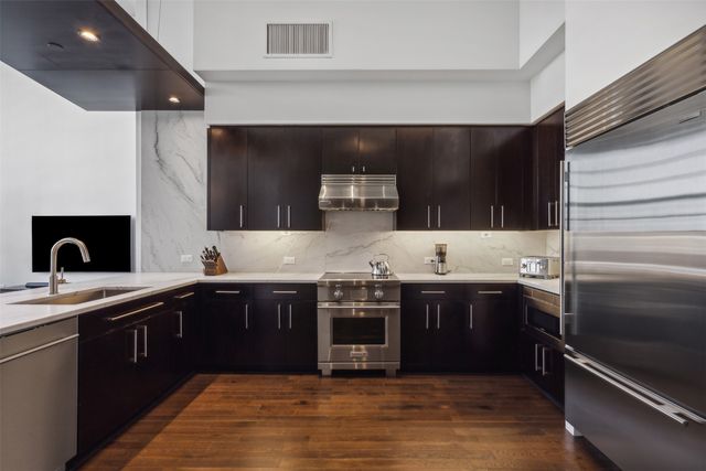 2600 W 7th Street 2812, Fort Worth, TX 76107