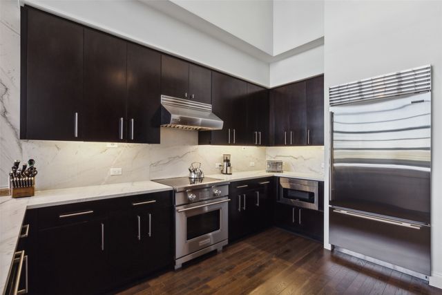 2600 W 7th Street 2812, Fort Worth, TX 76107