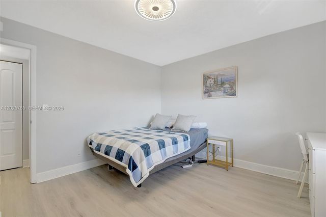 10145 Sunrise Lakes Blvd 403, Sunrise, FL 33322