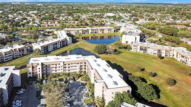 10145 Sunrise Lakes Blvd 403, Sunrise, FL 33322