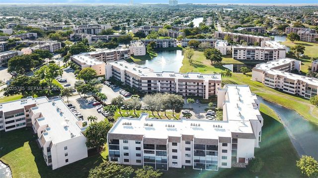 10145 Sunrise Lakes Blvd 403, Sunrise, FL 33322