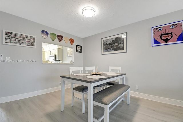 10145 Sunrise Lakes Blvd 403, Sunrise, FL 33322