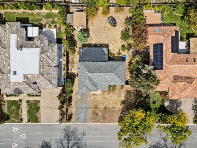 18613 Devon Avenue, Saratoga, CA 95070