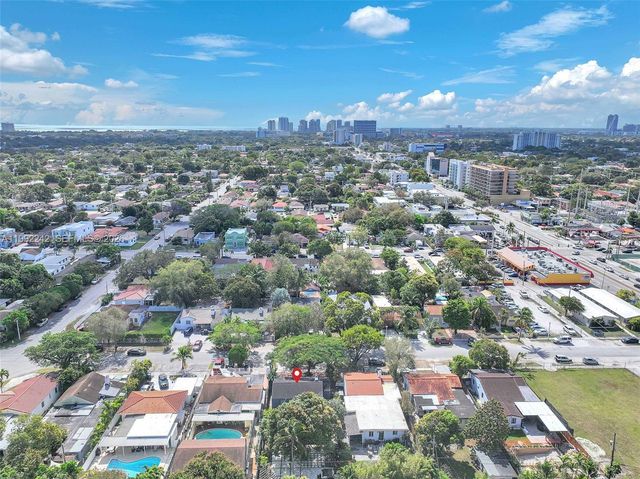 2537 SW 15th St, Miami, FL 33145