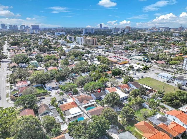 2537 SW 15th St, Miami, FL 33145