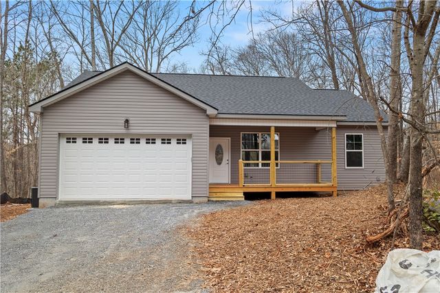 221 Cub Cove Drive, Walhalla, SC 29691