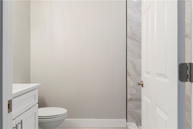 221 Cub Cove Drive, Walhalla, SC 29691