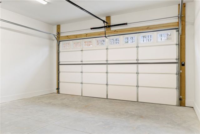 221 Cub Cove Drive, Walhalla, SC 29691