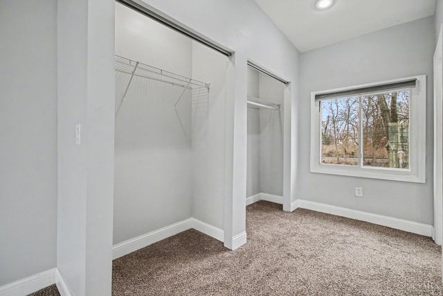 5708 Carothers, Cincinnati, OH 45227