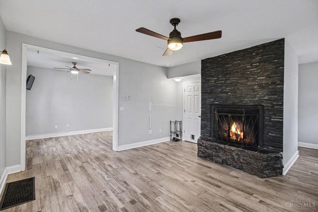 5708 Carothers, Cincinnati, OH 45227