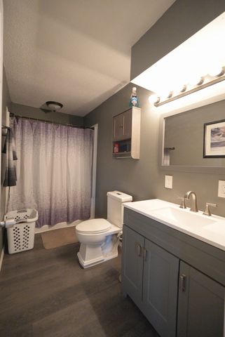 107 Hacker Street, Buffalo, IA 52726