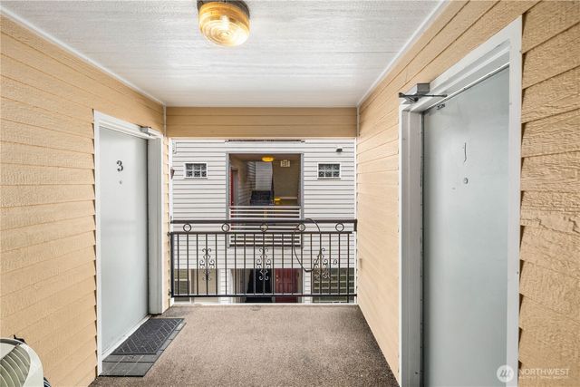 3317 Claremont Avenue S, Seattle, WA 98144