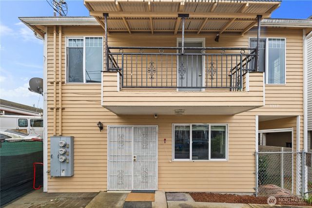 3317 Claremont Avenue S, Seattle, WA 98144