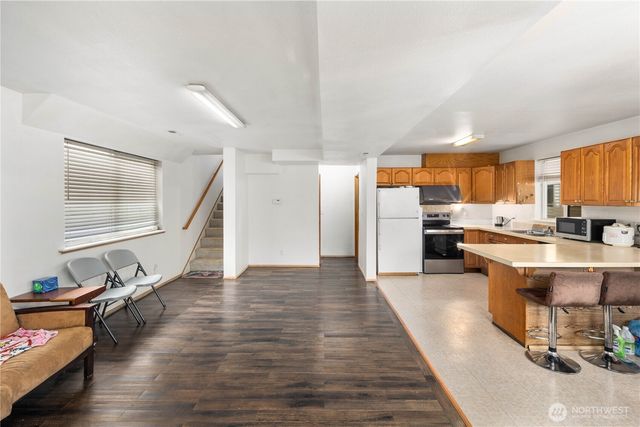 3317 Claremont Avenue S, Seattle, WA 98144