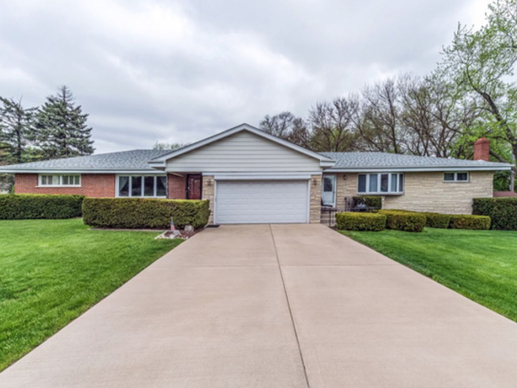 21W146 Tee Lane, Itasca, IL 60143 — exterior