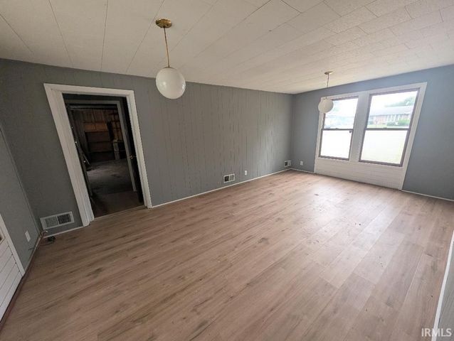 1901 W Riggin Road, Muncie, IN 47304