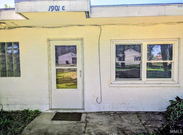 1901 W Riggin Road, Muncie, IN 47304