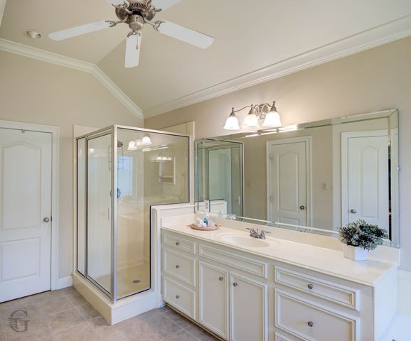 5062 Longstreet Place, Bossier City, LA 71112