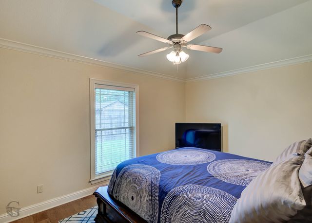 5062 Longstreet Place, Bossier City, LA 71112