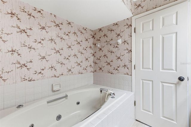 1304 TREETOP DRIVE, Palm Harbor, FL 34683