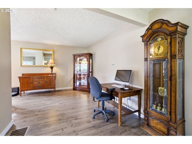 7375 Sw 185TH Ave, Beaverton, OR 97007