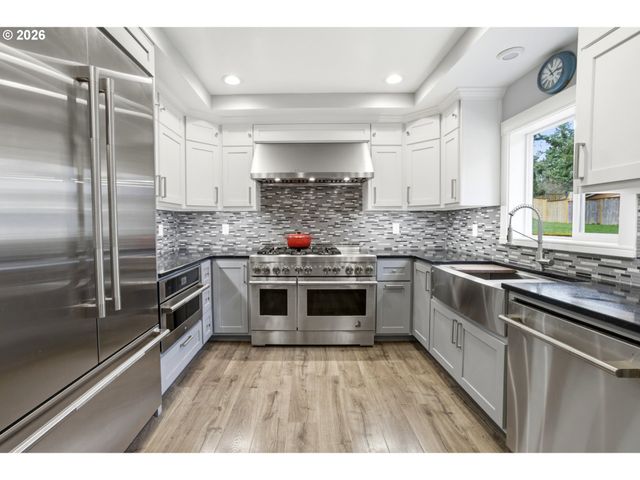 7375 Sw 185TH Ave, Beaverton, OR 97007