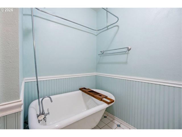 7375 Sw 185TH Ave, Beaverton, OR 97007