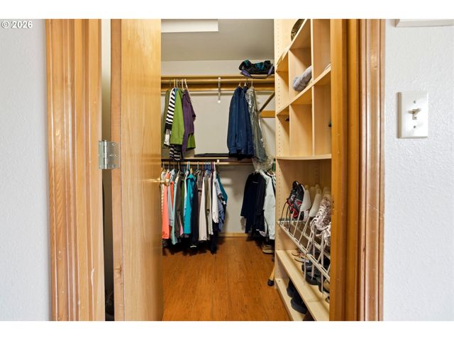 7375 Sw 185TH Ave, Beaverton, OR 97007