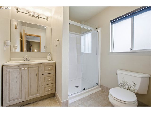 7375 Sw 185TH Ave, Beaverton, OR 97007