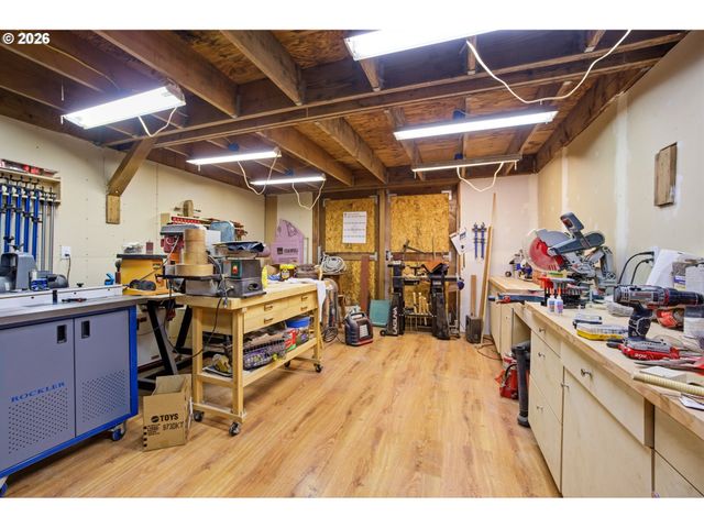 7375 Sw 185TH Ave, Beaverton, OR 97007