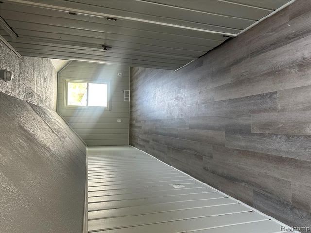 4803 Mildred Street, Wayne, MI 48184