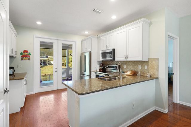 935 Saltwater Cir, St Augustine, FL 32080