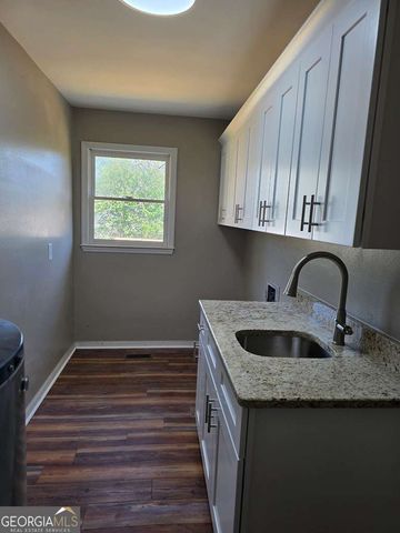 123 Preston Drive, Fitzgerald, GA 31750