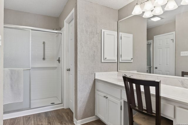 4619 Spotted Oak Woods, San Antonio, TX 78249