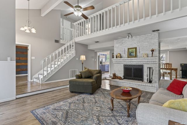4619 Spotted Oak Woods, San Antonio, TX 78249