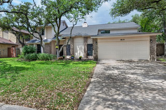 4619 Spotted Oak Woods, San Antonio, TX 78249