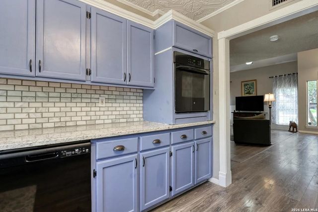 4619 Spotted Oak Woods, San Antonio, TX 78249