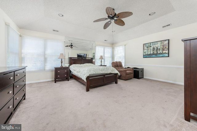 12 CLEARBROOK LN, Sewell, NJ 08080