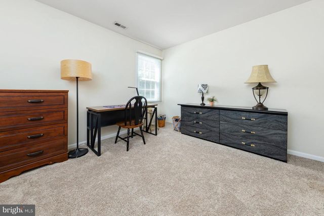 12 CLEARBROOK LN, Sewell, NJ 08080