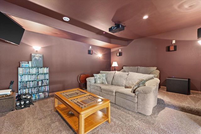 N23W23800 Talon COURT, Waukesha, WI 53188