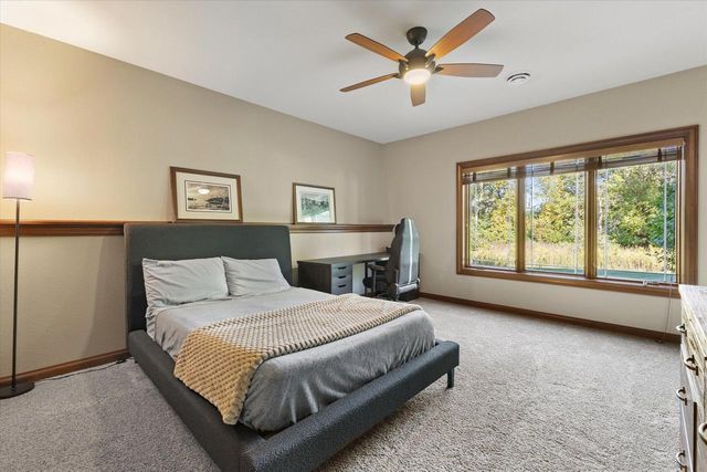 N23W23800 Talon COURT, Waukesha, WI 53188