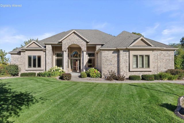 N23W23800 Talon COURT, Waukesha, WI 53188