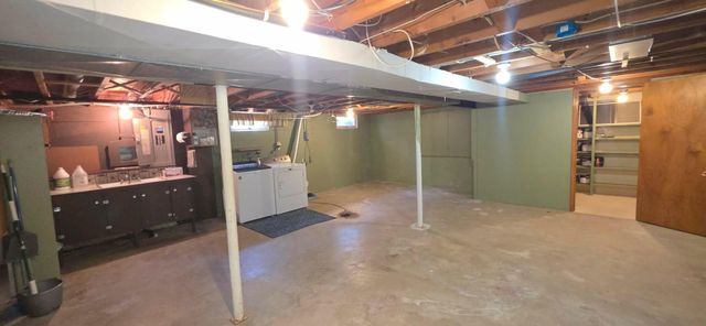 307 Channel Road, Albert Lea, MN 56007