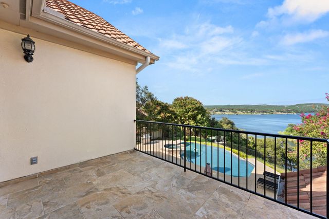 2819 Cliff PT, Spicewood, TX 78669