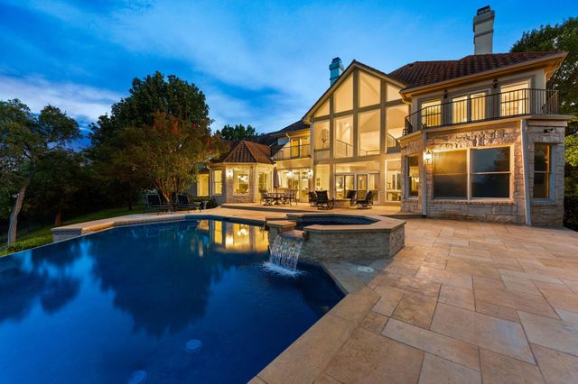 2819 Cliff PT, Spicewood, TX 78669