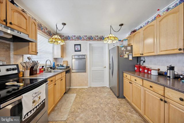 164 SOMERSET DR, Willingboro, NJ 08046