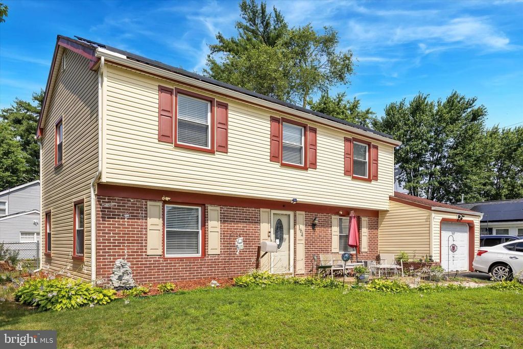 164 SOMERSET DR, Willingboro, NJ 08046