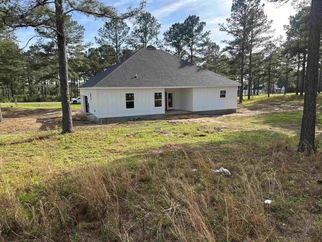 270 Woodridge Lane, Cairo, GA 39827