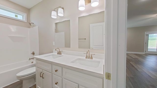 270 Woodridge Lane, Cairo, GA 39827